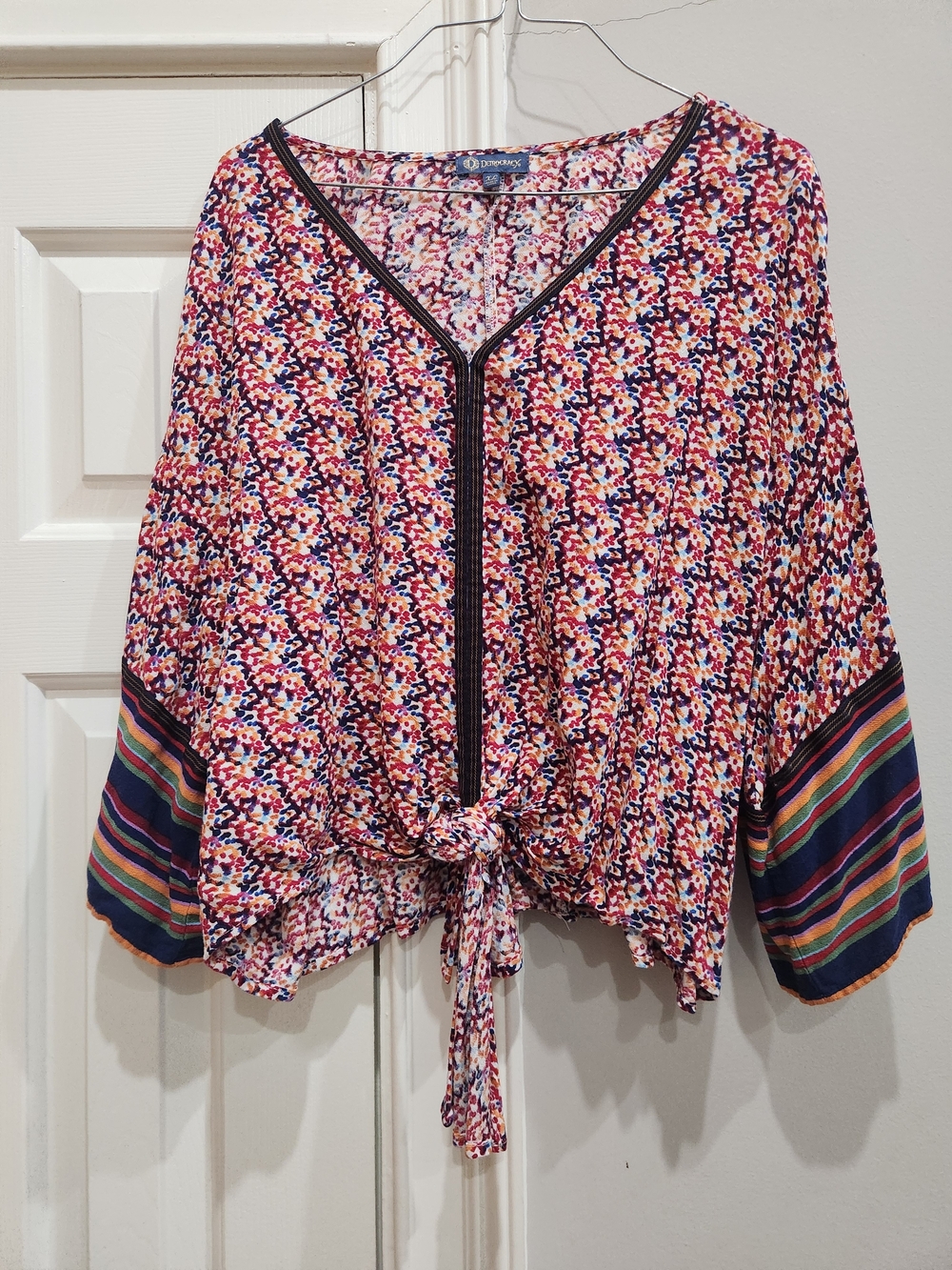 Democracy Size XL Multicolor Tie-Front Blouse with Striped Sleeves Boho Style